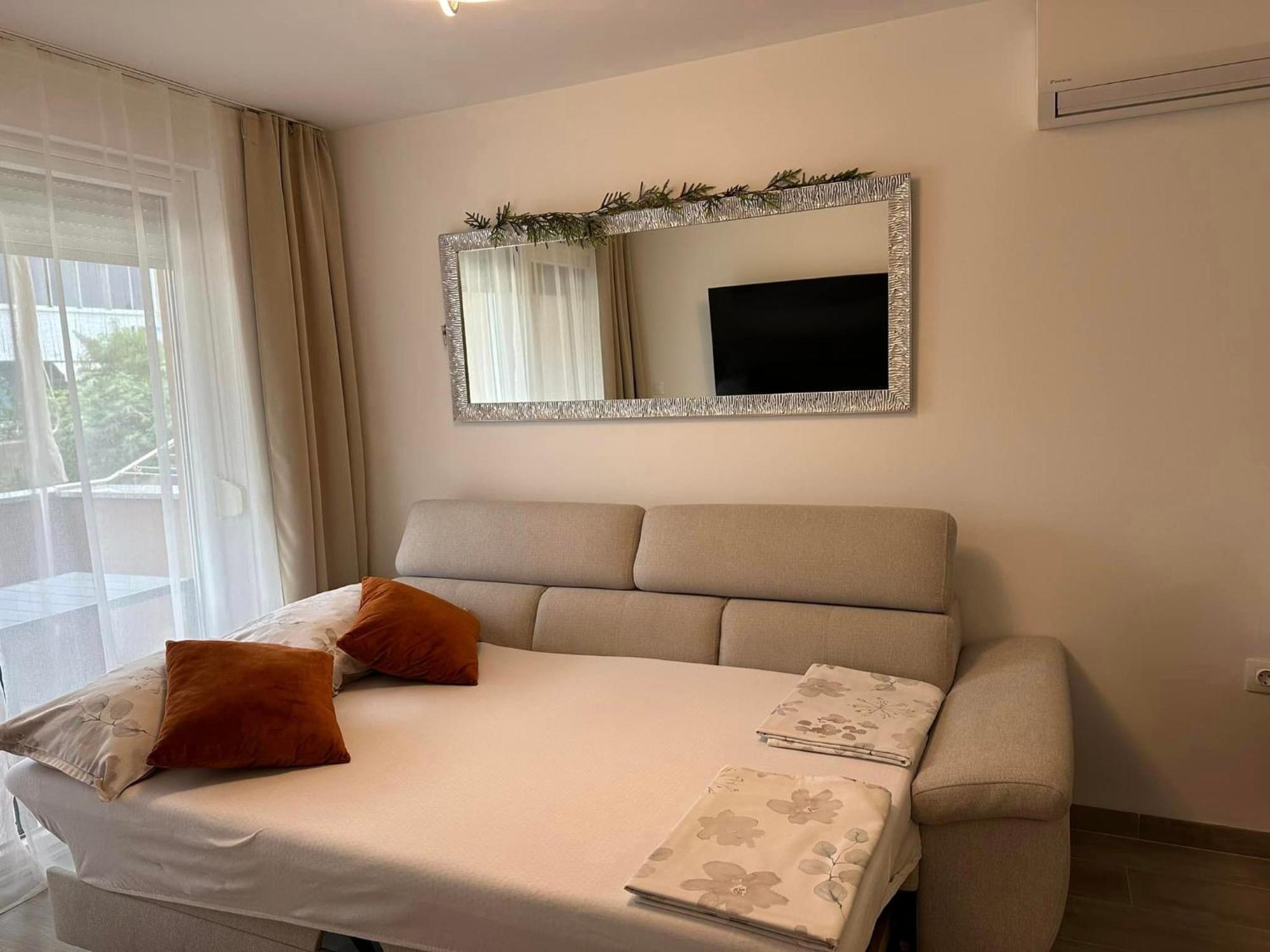 Apartmani Marco,Lukas,Patrick,David,Blizu Centra I Mora Sa Free Privatnim Parkingom 普拉 外观 照片